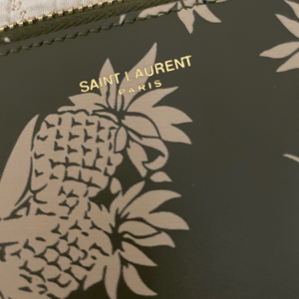 YSL pineapple pouch - Picture 6 of 6